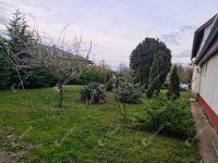 Eladó családi ház, Ászáron 64.9 M Ft, 5 szobás