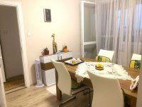 Eladó panellakás, Szegeden 65 M Ft, 4 szobás