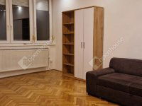 Kiadó téglalakás, albérlet, Komáromban 220 E Ft / hó, 2 szobás