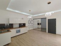 Eladó téglalakás, V. kerületben 275.4 M Ft, 7 szobás