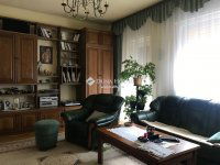 Eladó ikerház, Szentendrén 93.9 M Ft, 5 szobás