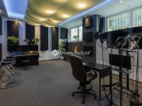 Eladó üzlethelyiség, XI. kerületben 503 M Ft, 6 szobás