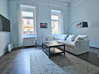 Eladó téglalakás, VI. kerületben 89 M Ft, 2 szobás