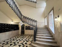 Eladó téglalakás, V. kerületben 659 M Ft, 7 szobás