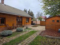 Eladó családi ház