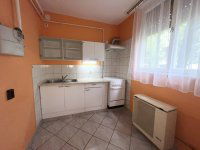 Eladó téglalakás, Gyulán 32.7 M Ft, 2 szobás