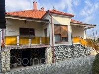 Eladó családi ház, Kapuváron 59.9 M Ft, 3 szobás