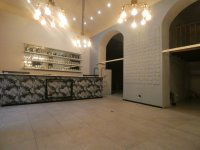 Eladó üzlethelyiség