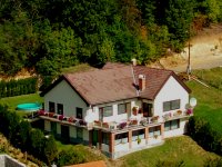 Eladó családi ház, Parádon, Fehérkő utcában 99 M Ft, 8 szobás
