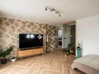 Eladó családi ház, Balatonalmádiban 250 M Ft, 5 szobás