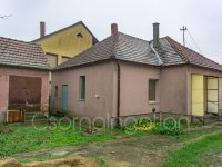 Eladó családi ház, Kónyon 39.9 M Ft, 2 szobás