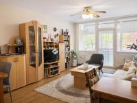 Eladó panellakás, Szegeden 54.5 M Ft, 2 szobás