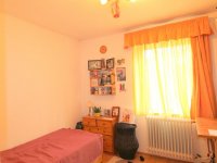 Eladó családi ház, Pécelen 98 M Ft, 8 szobás