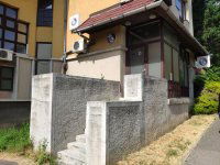 Eladó üzlethelyiség, Budaörsön, Szabadság úton 220 M Ft