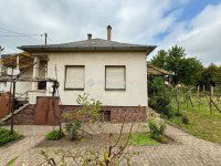 Eladó családi ház, Pakson 49.9 M Ft, 3 szobás