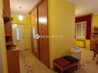 Eladó téglalakás, Kecskeméten 75 M Ft, 2 szobás