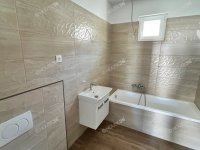 Eladó családi ház, Kecskeméten 85 M Ft, 5 szobás
