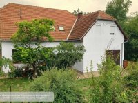Eladó családi ház, Békésen 35 M Ft, 8 szobás