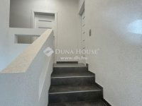 Eladó ikerház, XVII. kerületben 199.9 M Ft, 5 szobás