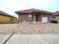 Eladó családi ház, Mohácson 80 M Ft, 4 szobás