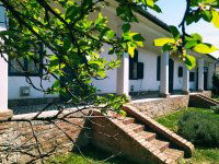 Eladó családi ház