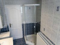 Eladó családi ház, Dunakeszin 193 M Ft, 5 szobás