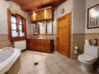 Eladó családi ház, Érden 250 M Ft, 3+1 szobás