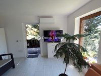 Eladó családi ház, Szentendrén 195 M Ft, 7 szobás