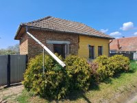 Eladó családi ház, Csanádpalotán 11 M Ft, 3 szobás