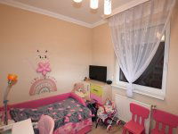 Eladó téglalakás, Debrecenben 77.9 M Ft, 2+2 szobás