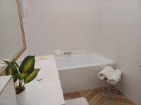 Eladó téglalakás, VII. kerületben 90 M Ft, 2 szobás