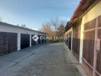 Eladó garázs