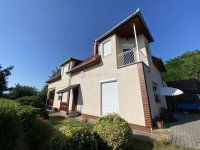 Eladó családi ház, Pécsett 107 M Ft, 5 szobás