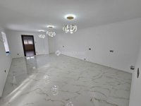 Eladó családi ház, Lajoskomáromban 53.5 M Ft, 4 szobás