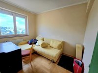 Eladó családi ház, Pécsett 150 M Ft, 6 szobás