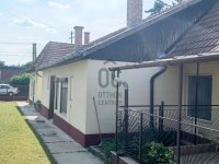 Eladó családi ház, Pécelen 37.9 M Ft, 2 szobás