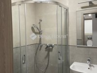 Kiadó téglalakás, albérlet, Pécsett 330 E Ft / hó, 3 szobás
