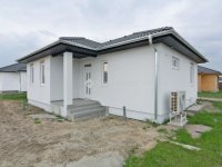 Eladó családi ház, Kecskeméten 86.9 M Ft, 4 szobás