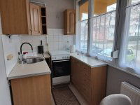 Kiadó téglalakás, albérlet