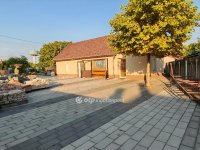 Eladó családi ház, Dömsödön 39.9 M Ft, 1 szobás