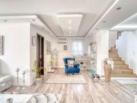 Eladó családi ház, Szigethalmon 289 M Ft, 6 szobás