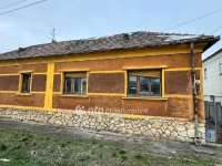 Eladó családi ház, Pápán 34.9 M Ft, 2+1 szobás