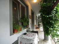 Eladó családi ház, Gyulán 210 M Ft, 9 szobás