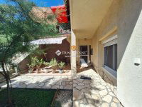 Eladó családi ház, Pécsett 125 M Ft, 3 szobás