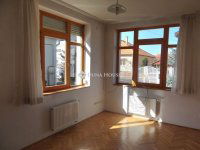 Eladó családi ház, XVIII. kerületben 170 M Ft, 7 szobás