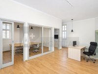 Eladó iroda, Szegeden 265 M Ft, 8 szobás / költözzbe.hu