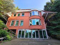 Eladó családi ház, XII. kerületben 549.9 M Ft, 9 szobás