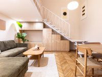 Eladó téglalakás, Budapesten, VI. kerületben 59.9 M Ft, 1 szobás