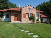 Eladó családi ház, Sitkén 109 M Ft, 2+1 szobás