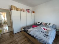 Eladó családi ház, Ercsiben 54.9 M Ft, 3 szobás